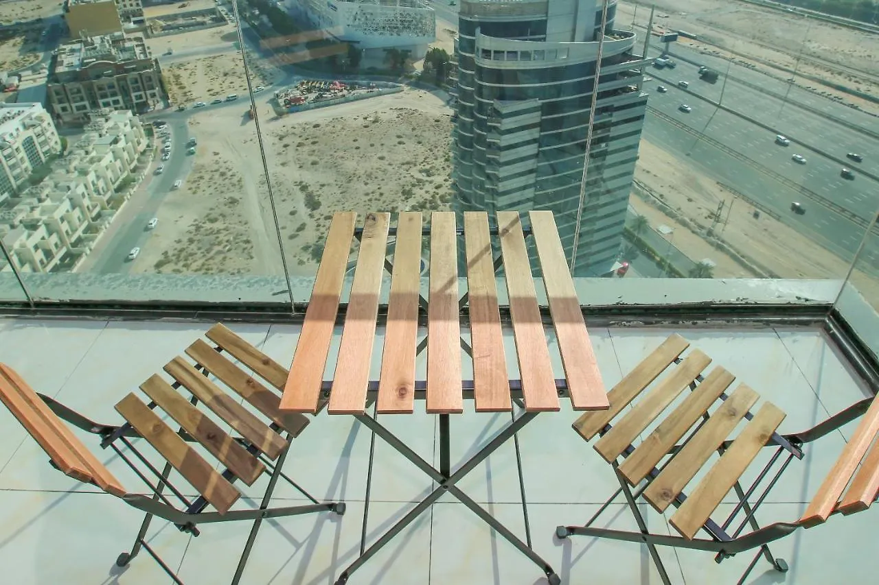 Lägenhet Allsopp & Allsopp - Square Tower Dubai